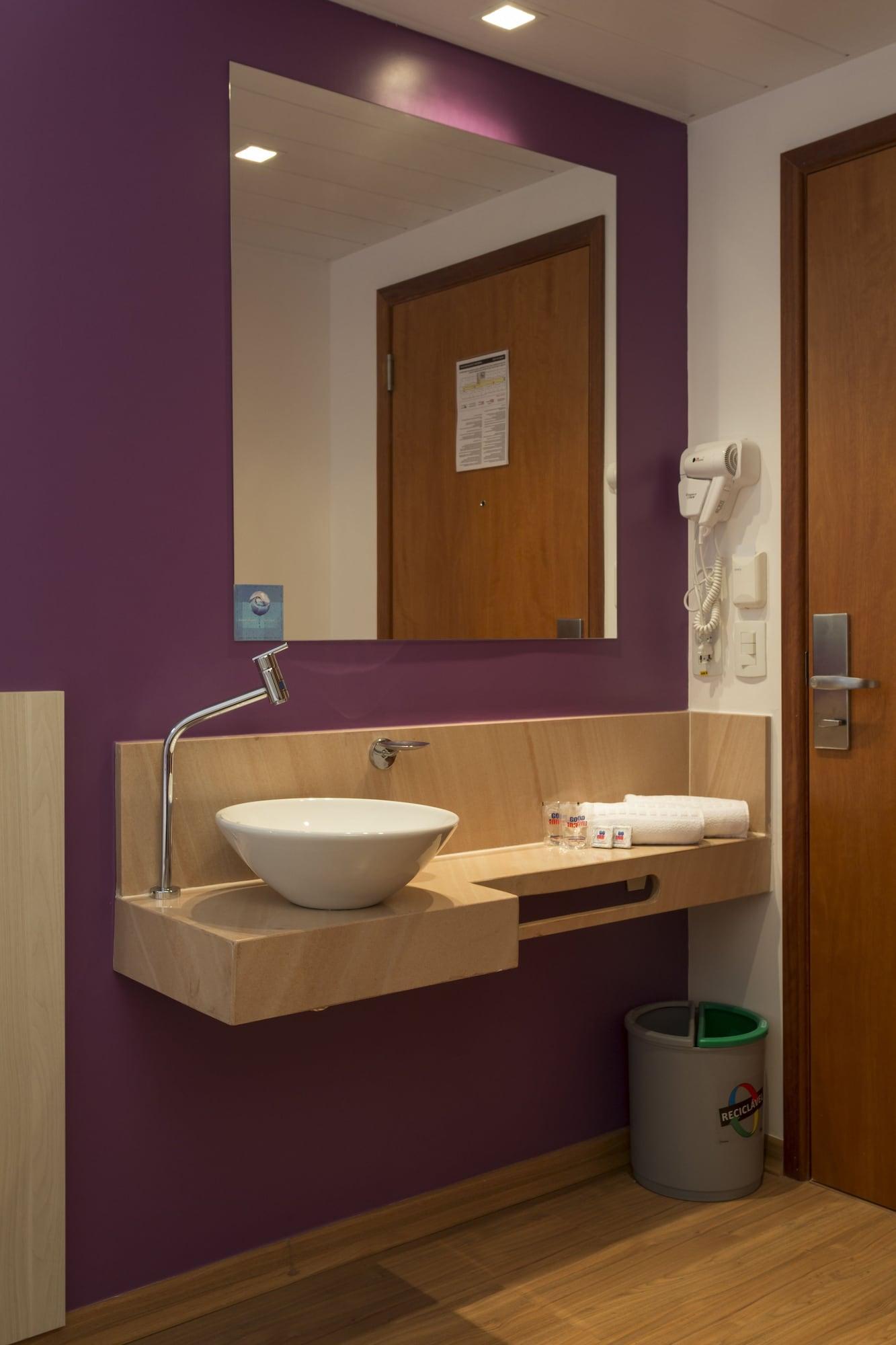 Go Hotel Vitoria
